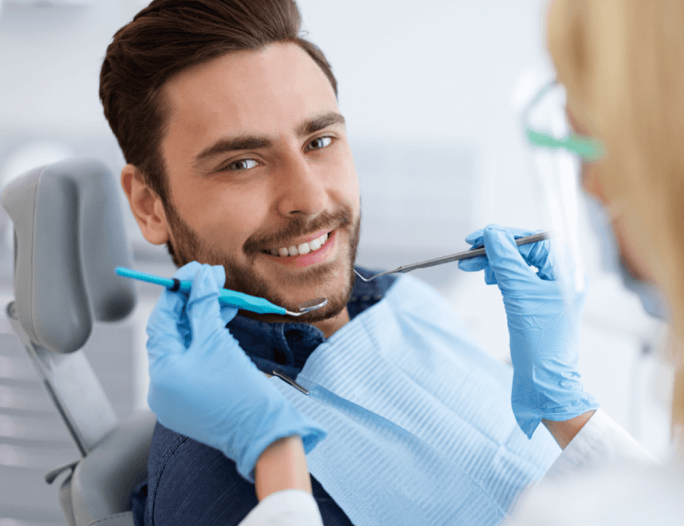 Expert Implant Procedures in Usak